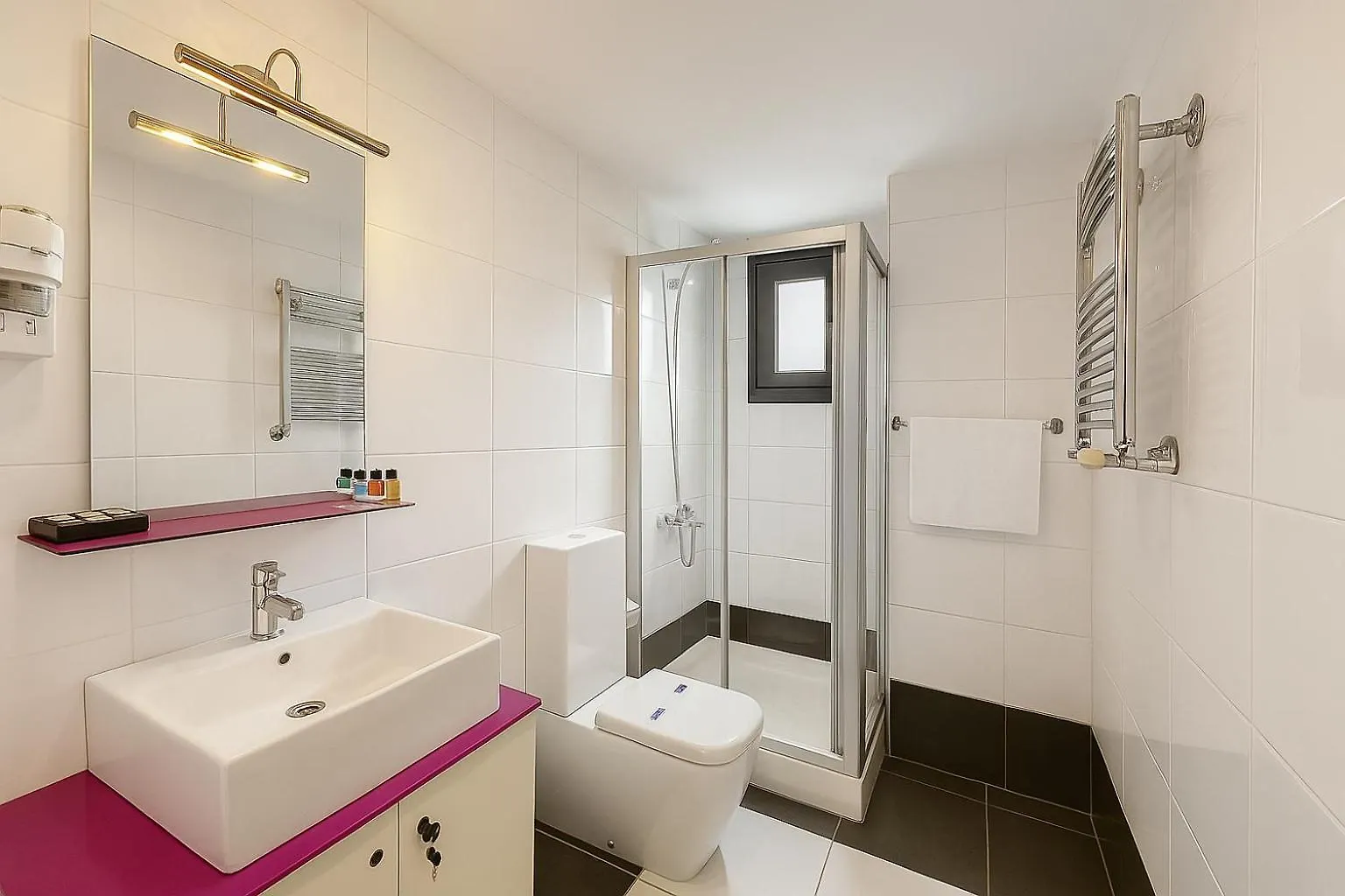 Black Art Otel Istanbul