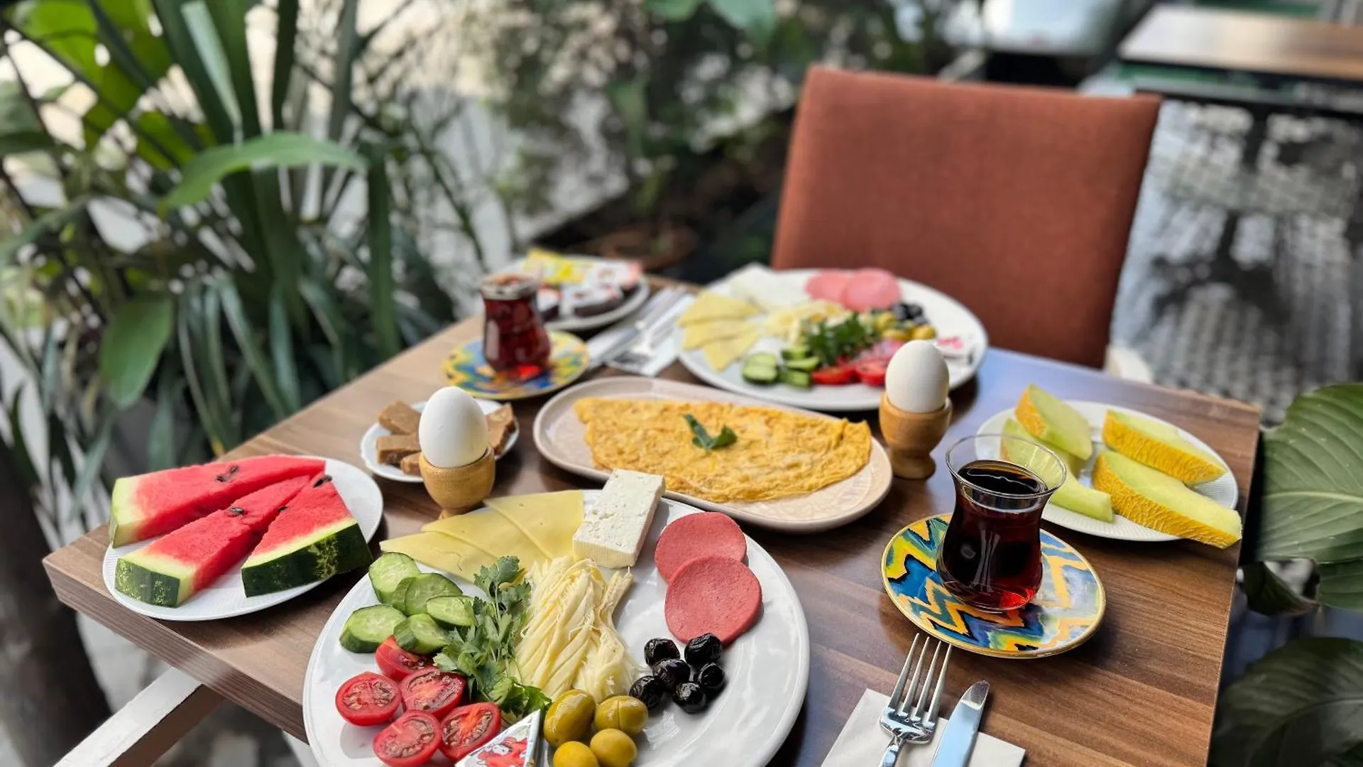 Black Art Otel Istanbul 5*,
